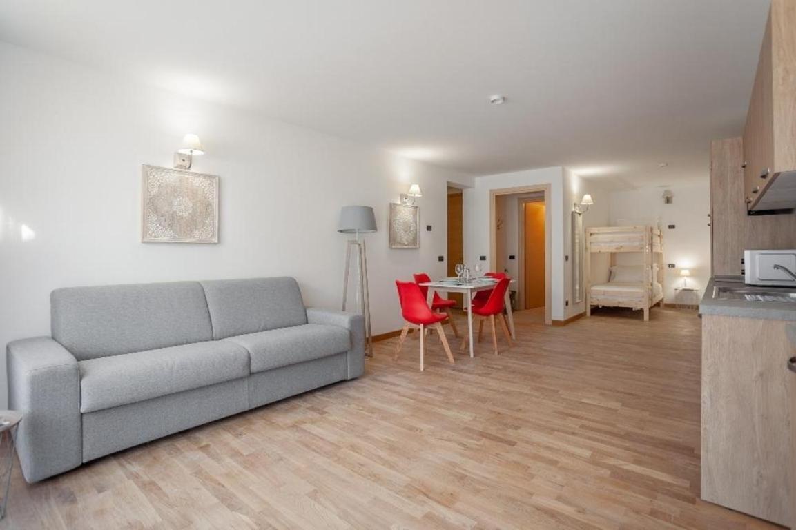 Gressoney Saint-Jean Apartments By Halldis エクステリア 写真